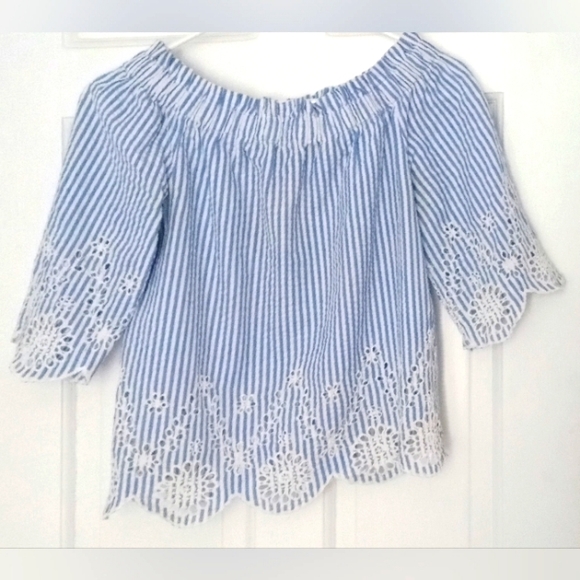 Cotton Top White Blue Stripes with Lovely Eyelet Details ๐ 100% Cotton - Picture 2 of 9